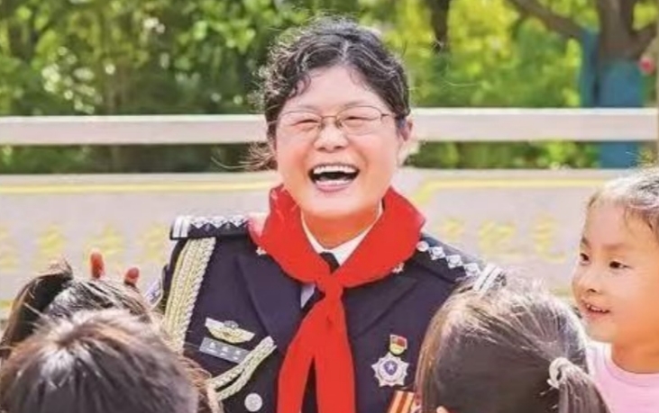 “鍵盤女警”用科技守護青少年平安之路 ——記江蘇省徐州市銅山區(qū)公安局優(yōu)秀輔導(dǎo)員張淑芹