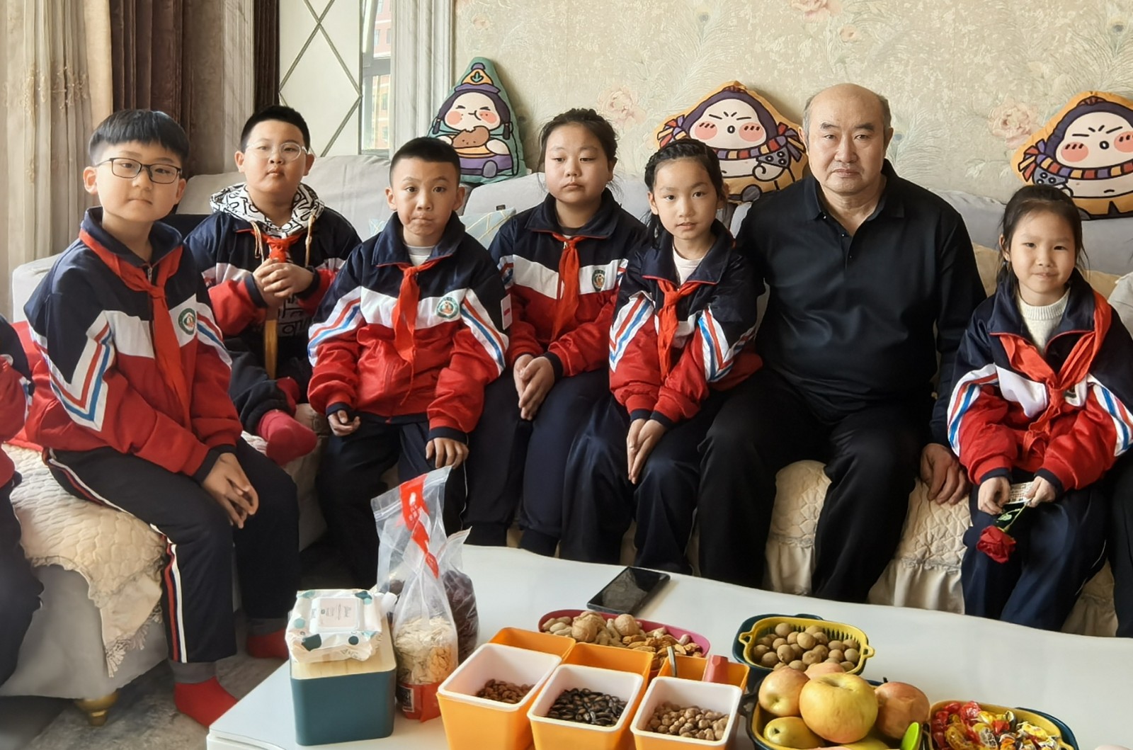 元寶山區星光小學傳承雷鋒精神系列活動照片3_副本.jpg