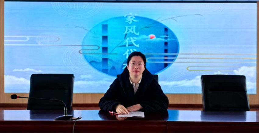 元寶山區(qū)星光小學(xué)婦聯(lián)、關(guān)工委聯(lián)合開展家風(fēng)建設(shè)活動照片5_副本.jpg
