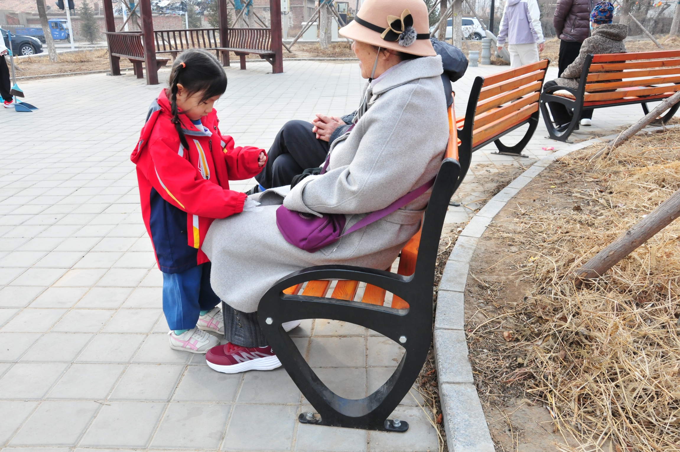 元寶山區(qū)第六幼兒園學(xué)雷鋒活動月活動照片8_副本.jpg