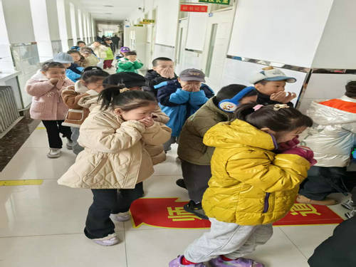 照慶小學消防安全演練1_副本.jpg