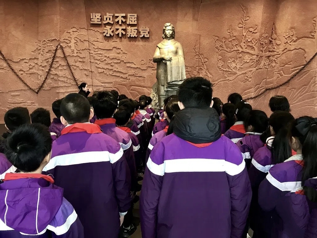 匯南實(shí)驗(yàn)學(xué)校_20250330092140.jpg